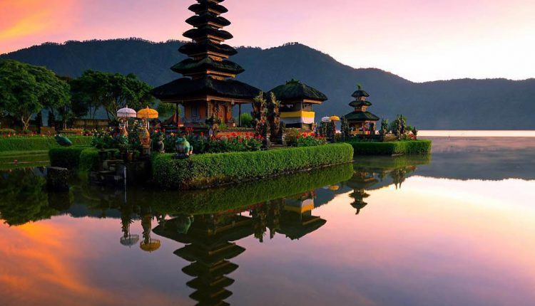 Pura Ulun Danu Bali