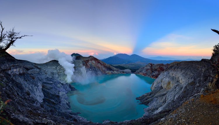 kawah-ijen-2