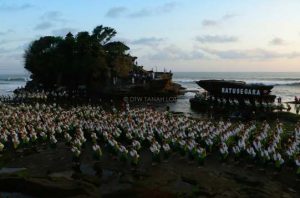 Tanah Lot Arts Festival @ Pantai Tanah Lot, Tabanan